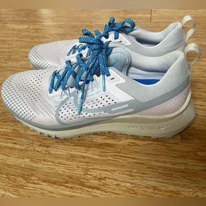 Nike React Pegasus Trail 4 Pearl Pink Grey Women SZ 10.5 Running DJ6159-600